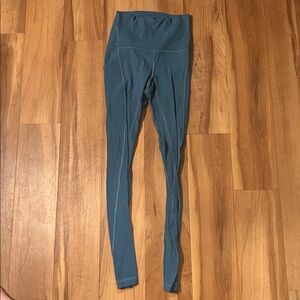 Lululemon Teal High-Waisted Leggings
